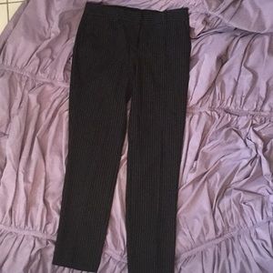 Express Black Pinstripe size 4 Straight leg Pants